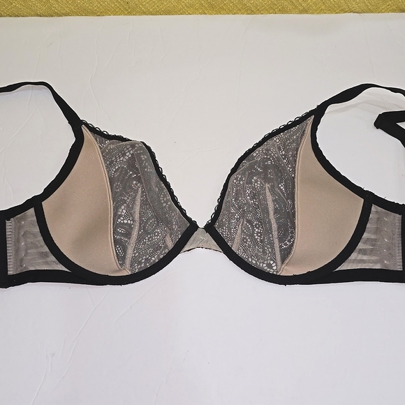 VS Very Sexy Bra - Picture 6 of 6